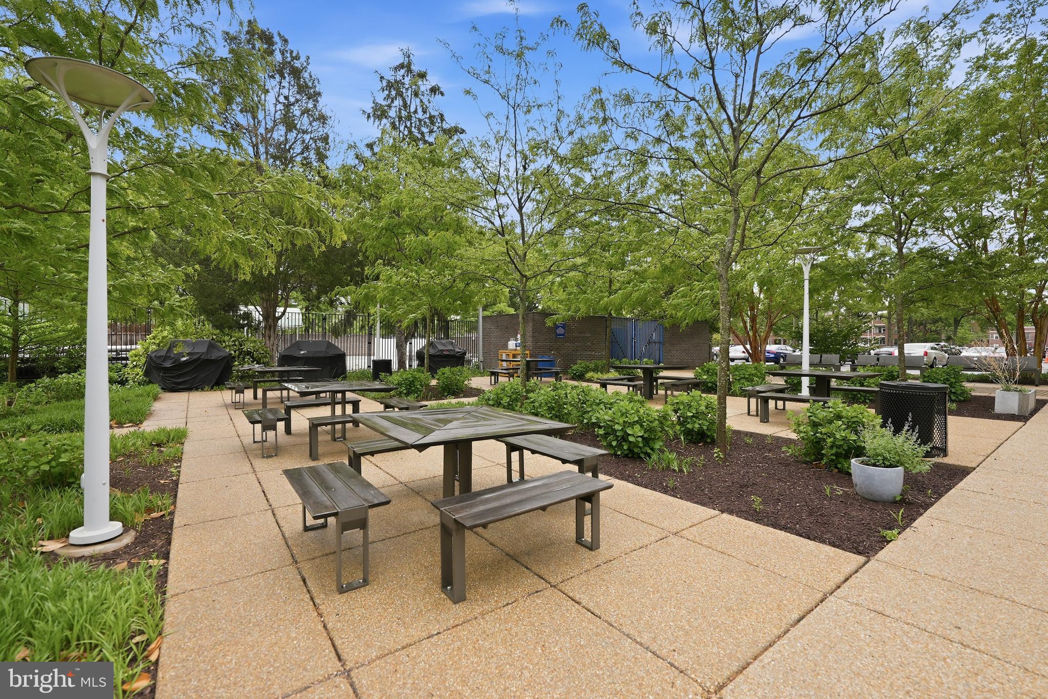 1301 Delaware Avenue Southwest, Unit N110 Washington, DC 20024 - Photo 18 of 27
