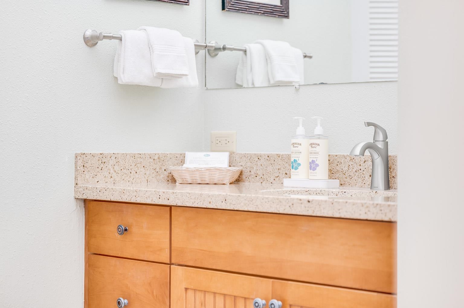 3445 Lower Honoapiilani Road, Unit 322 Lahaina, HI 96761 - Photo 19 of 48