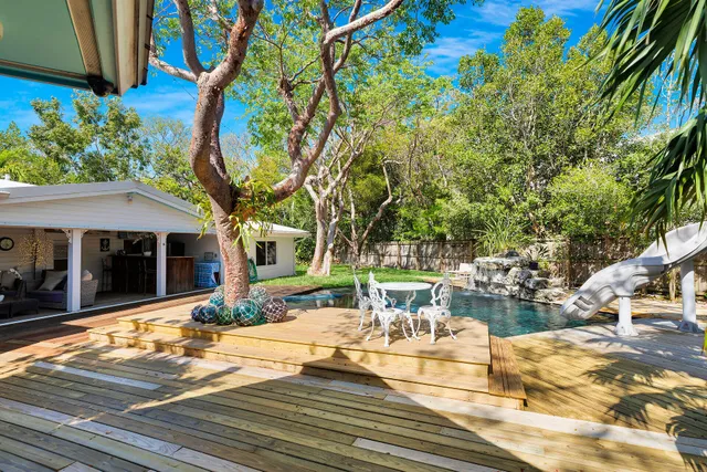 a view of a ocean beach