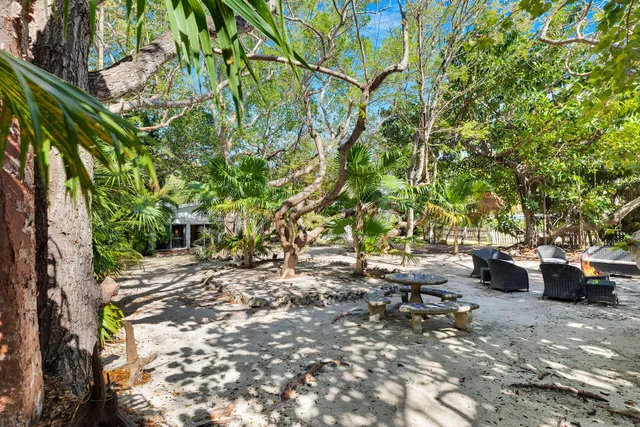 $1,479,000 | 145 Plantation Boulevard, Islamorada, FL 33036