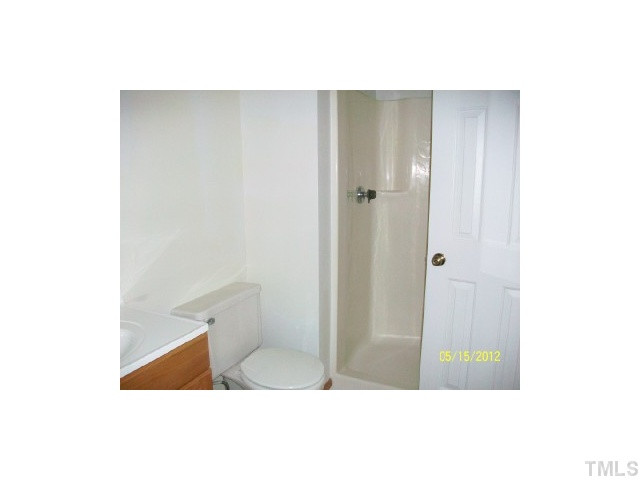 4600 Nesbit Court Raleigh, NC 27616 - Photo 8 of 11 Bathroom
