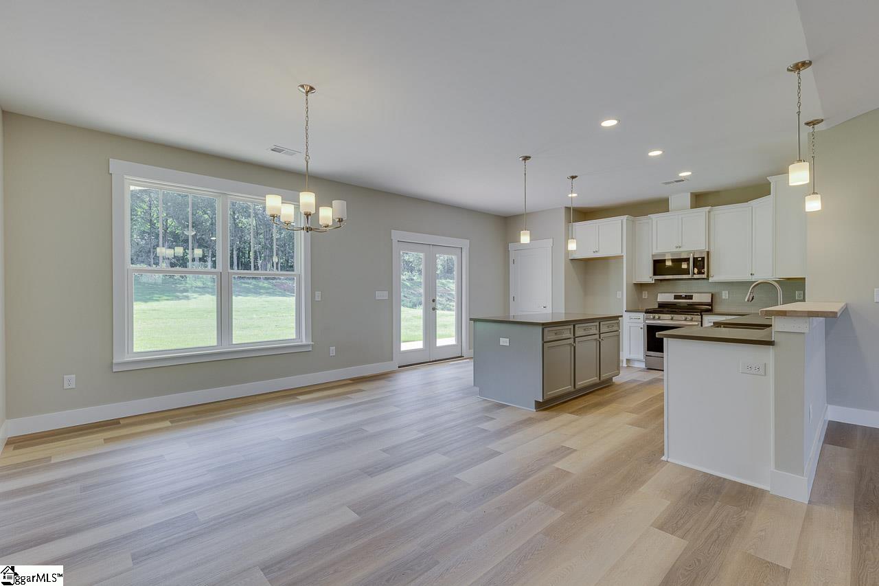 101 Powell Street Easley, SC 29640 - Photo 12 of 43