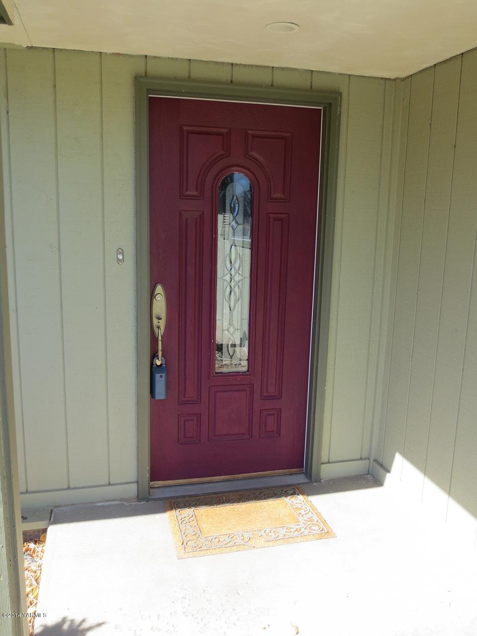 172 Kail Road Tieton, WA 98947 - Photo 3 of 16 a view of entrance
