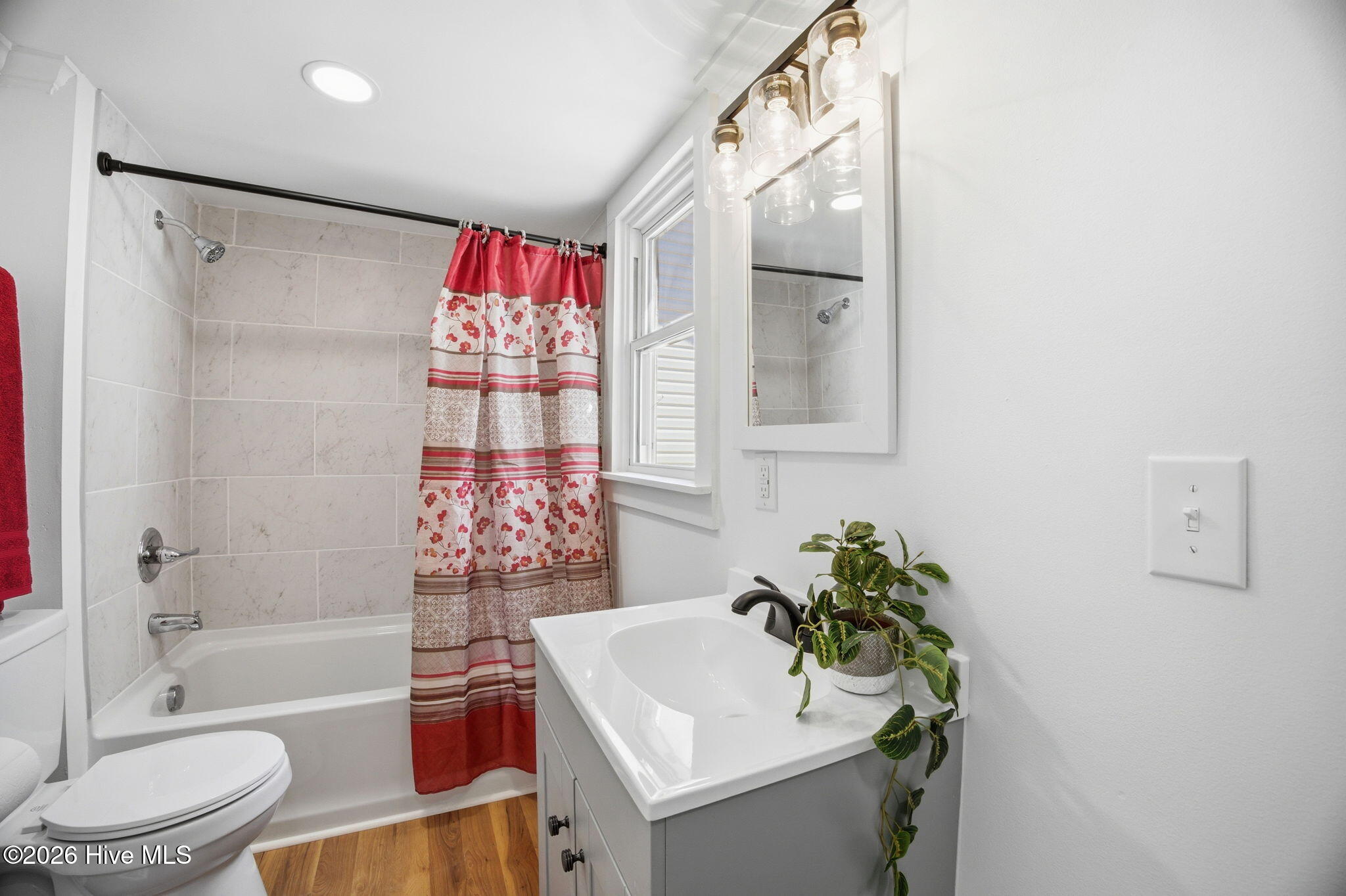 124 Republican Road Windsor, NC 27983 - Photo 20 of 47 hall, full bath