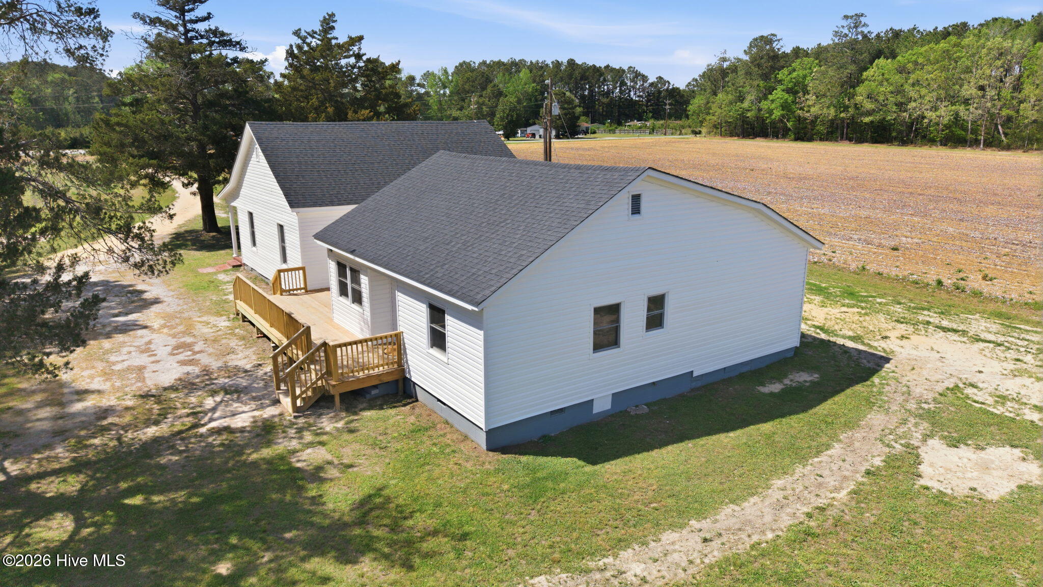 124 Republican Road Windsor, NC 27983 - Photo 7 of 47 view from back