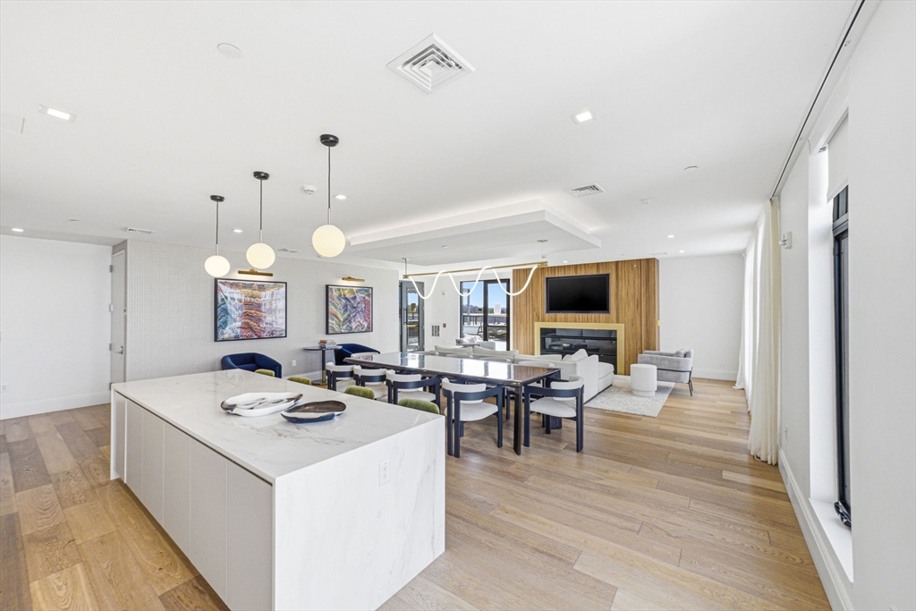 191 Washington Street, Unit 711 Boston, MA 02135 - Photo 21 of 39