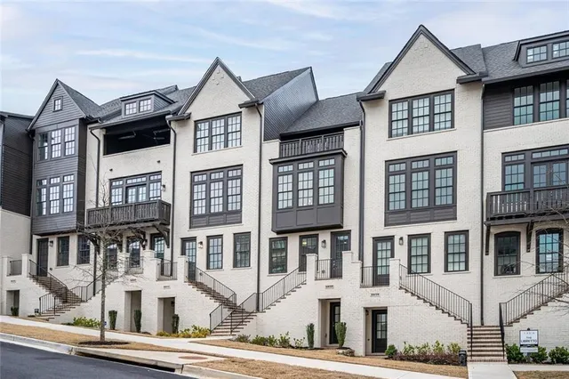 $4,350 | 6655 Sterling Drive, Sandy Springs, GA 30328