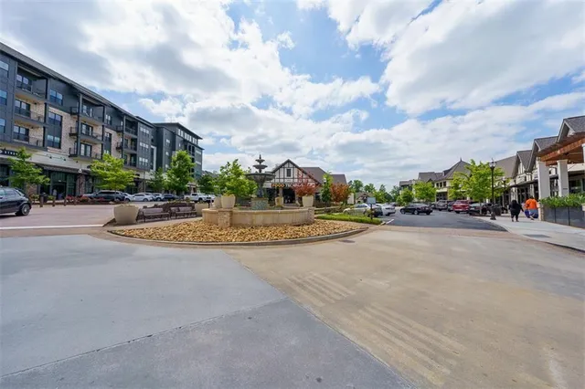 $4,350 | 6655 Sterling Drive, Sandy Springs, GA 30328