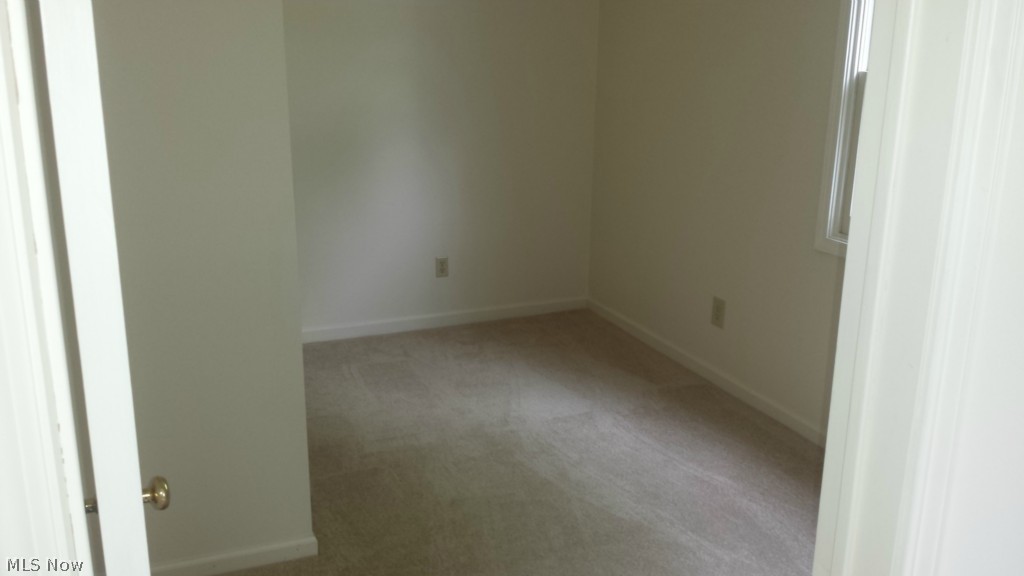 4930 Wake Robin Road Mentor, OH 44060 - Photo 9 of 25 Gallery Image 9