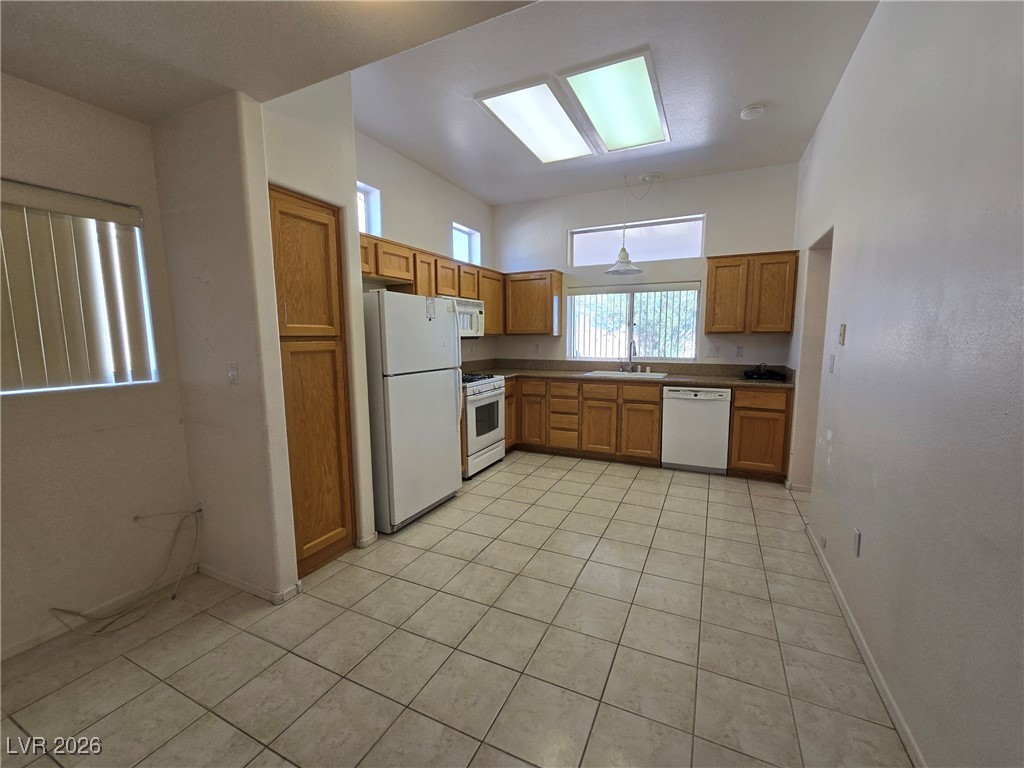 3100 Haddon Drive Las Vegas, NV 89134 - Photo 4 of 13