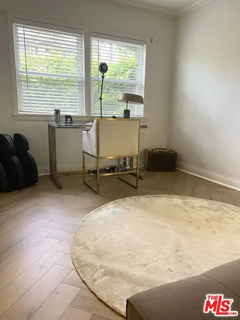 $15,999 | 11570 Sunset Boulevard, Los Angeles, CA 90049