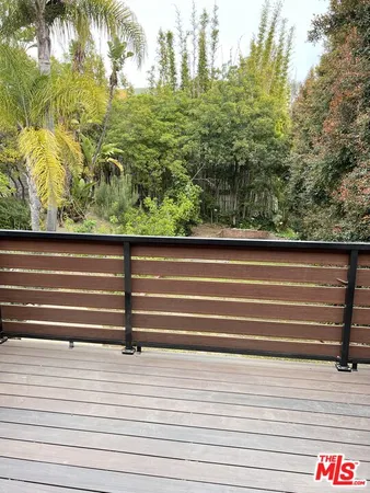 $15,999 | 11570 Sunset Boulevard, Los Angeles, CA 90049