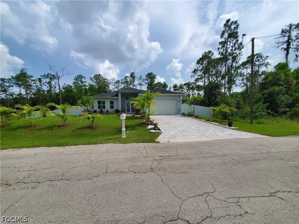 603 West 9th Street Lehigh Acres, FL 33972 - Photo 1 of 17