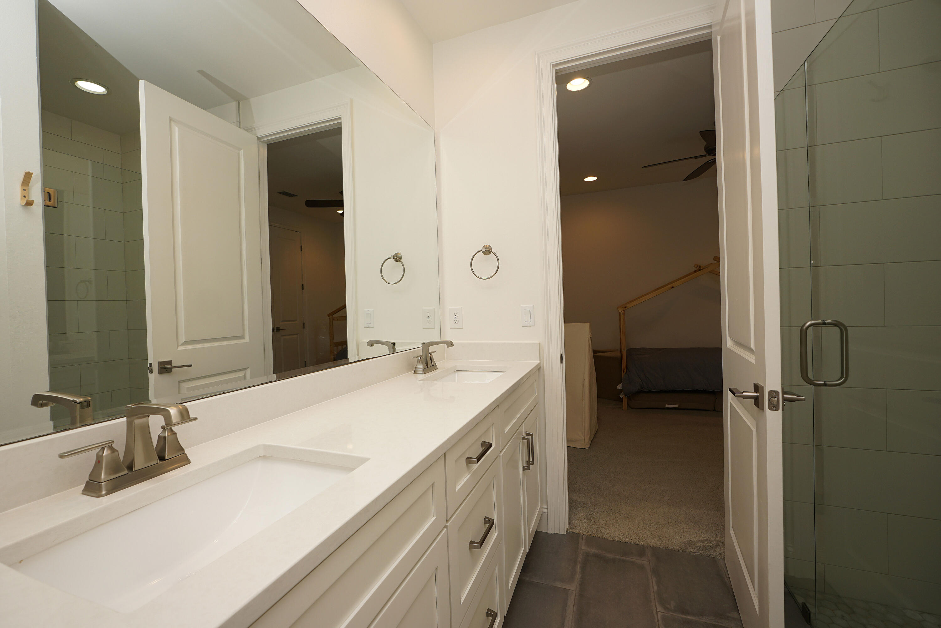 1144 Deer Moss Loop Niceville, FL 32578 - Photo 36 of 55 1144DeerMossVBthr1 - Copy