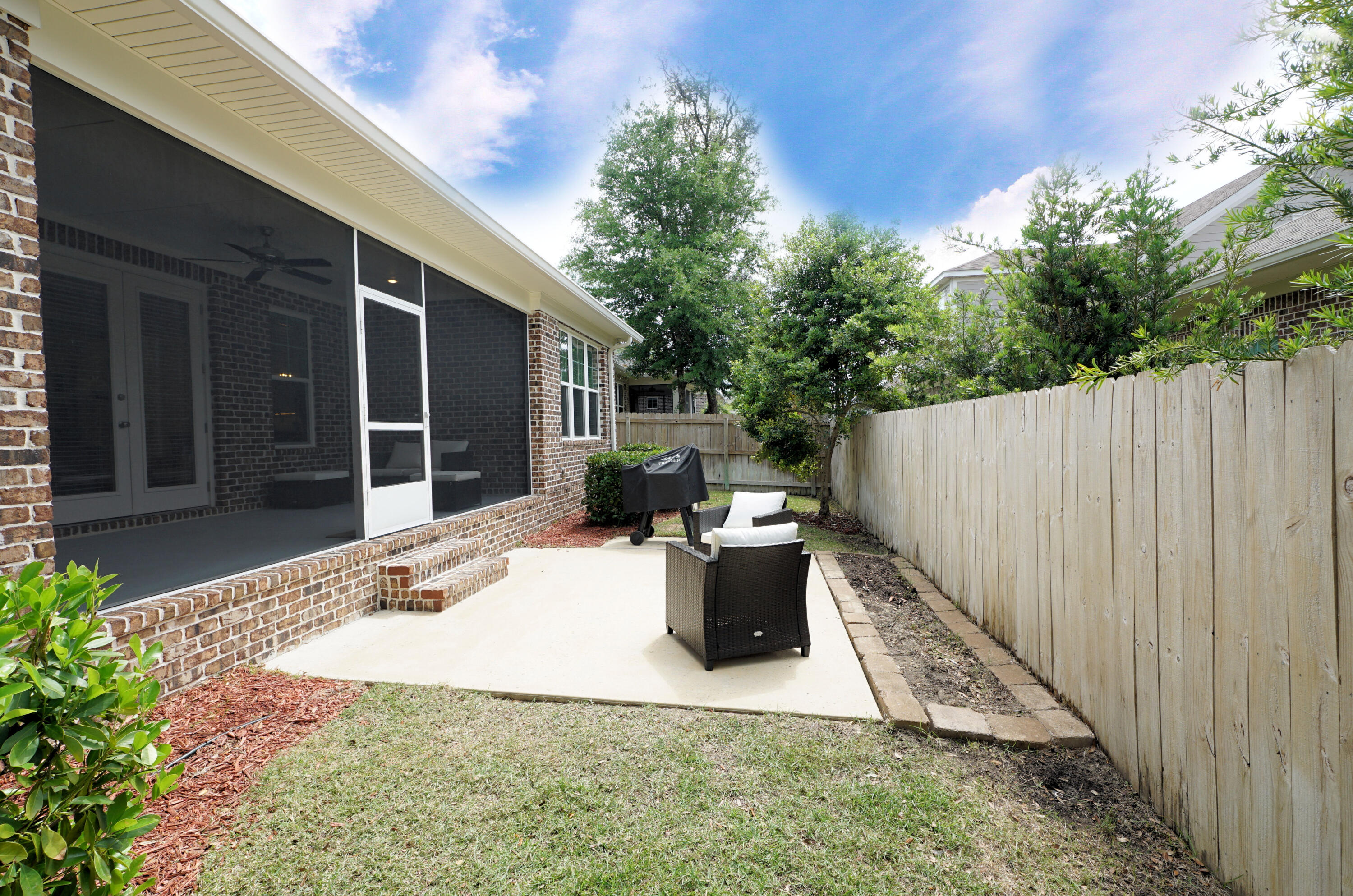 1144 Deer Moss Loop Niceville, FL 32578 - Photo 45 of 55 1144DeerMossYard3