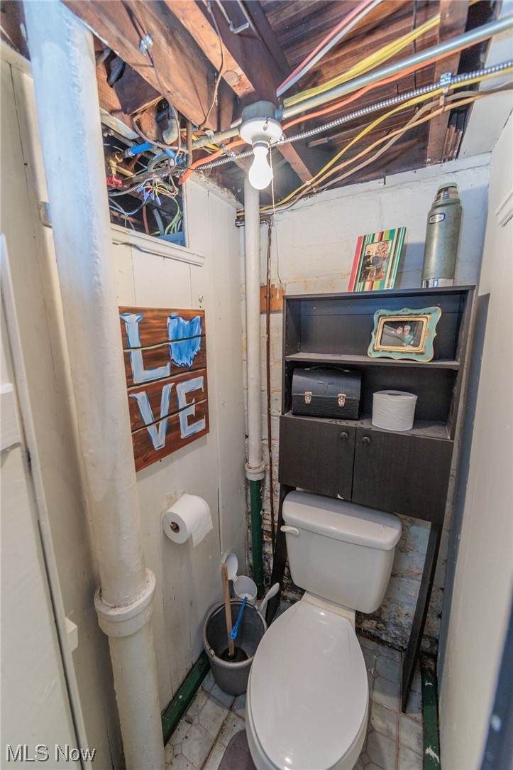 10209 Baltic Road Cleveland, OH 44102 - Photo 32 of 35 Gallery Image 32