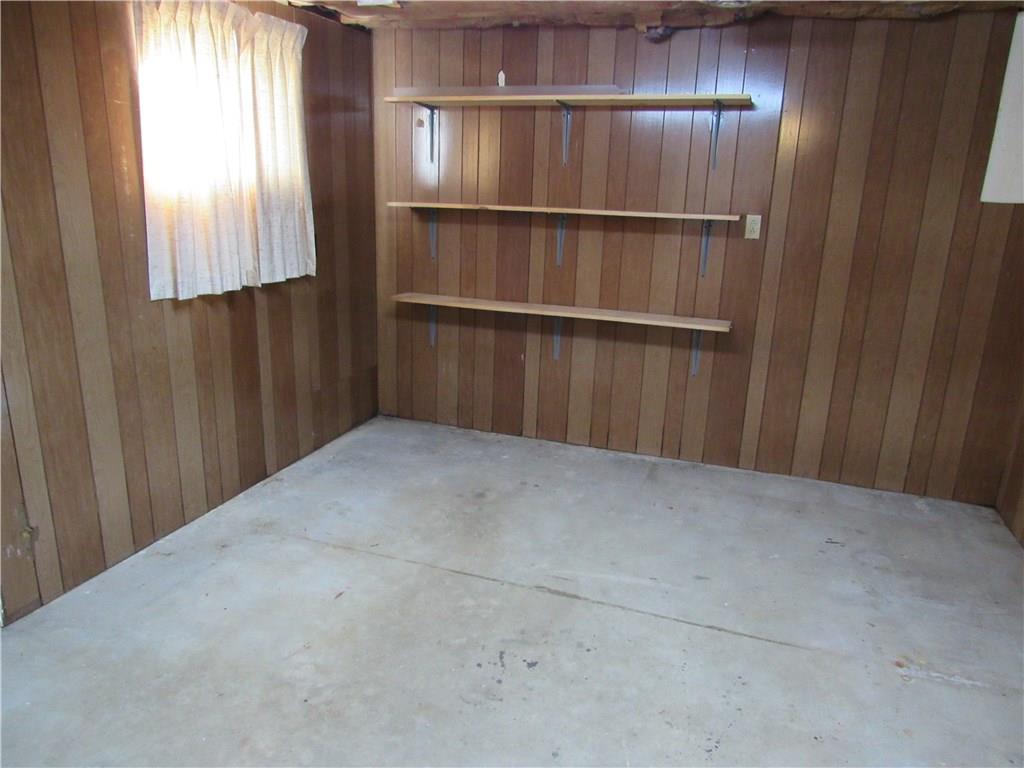 1807 Cowling Road Scottdale, PA 15683 - Photo 20 of 25 Gallery Image 20