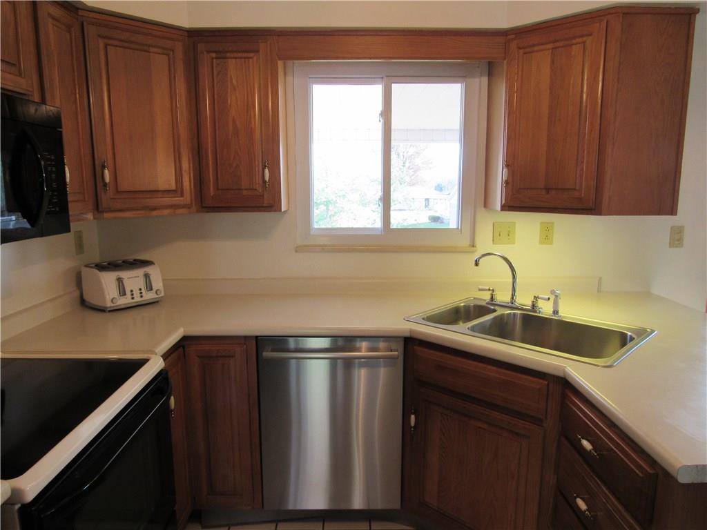 1807 Cowling Road Scottdale, PA 15683 - Photo 5 of 25 Gallery Image 5