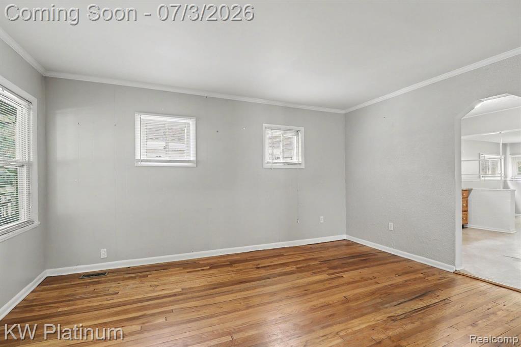 2139 Romeo Street Ferndale, MI 48220 - Photo 6 of 28