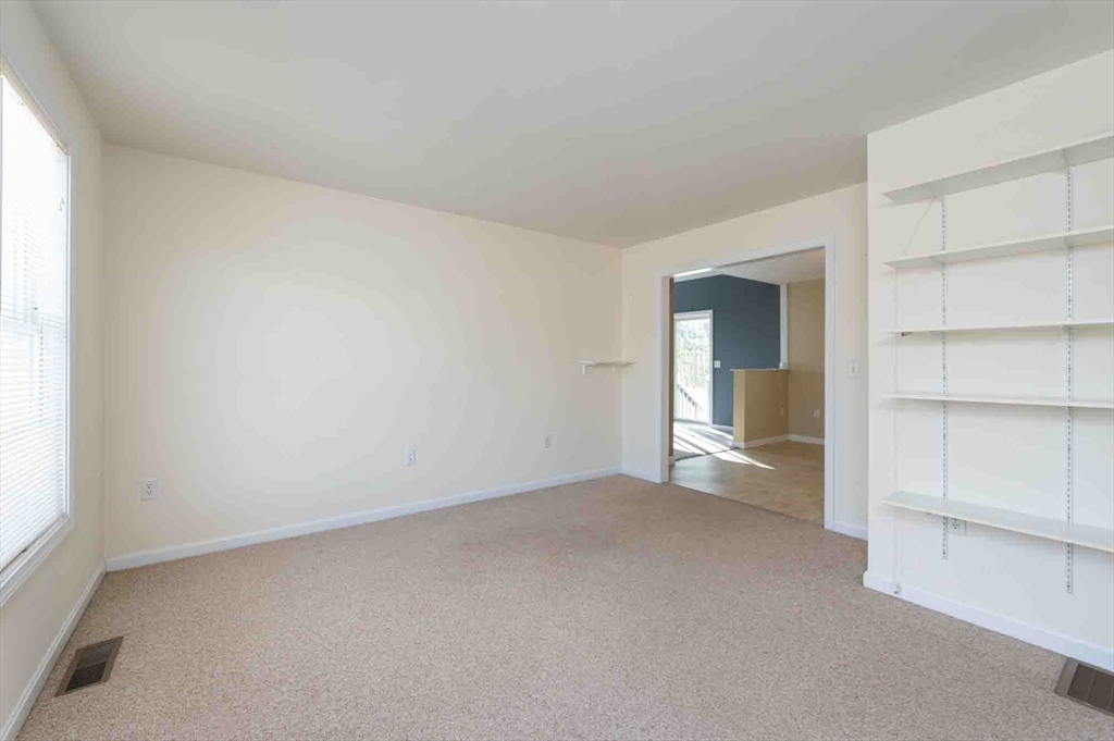 37 Summer Hill Road Dracut, MA 01826 - Photo 15 of 42