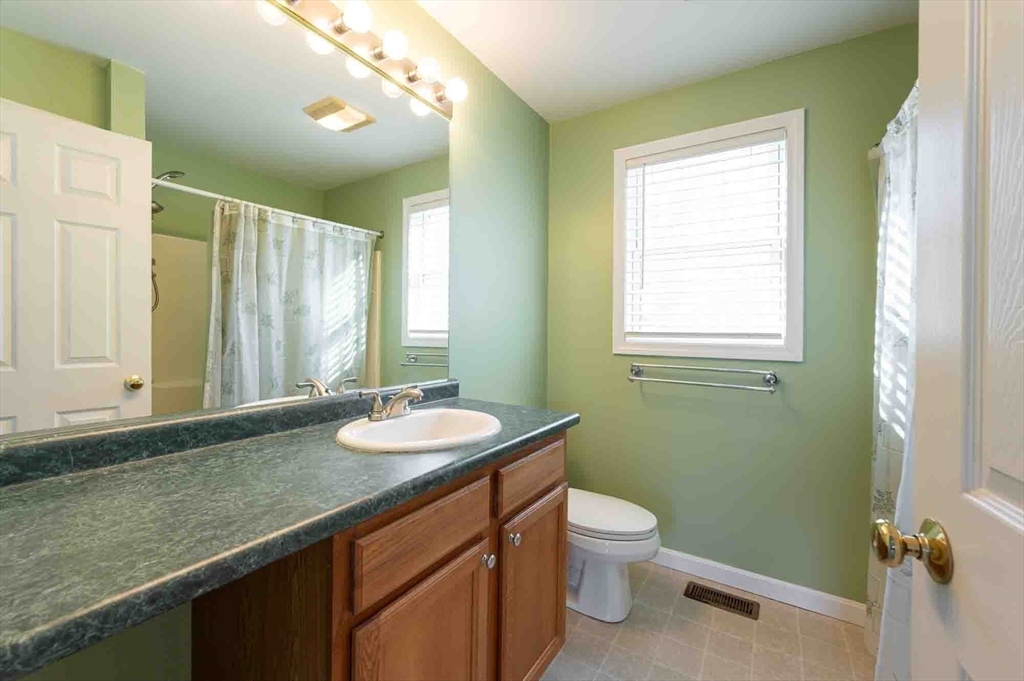 37 Summer Hill Road Dracut, MA 01826 - Photo 22 of 42