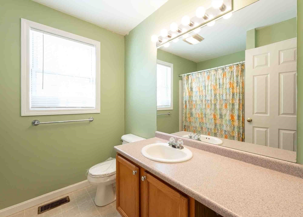 37 Summer Hill Road Dracut, MA 01826 - Photo 25 of 42