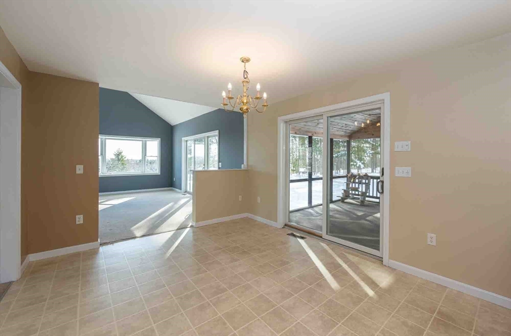 37 Summer Hill Road Dracut, MA 01826 - Photo 7 of 42