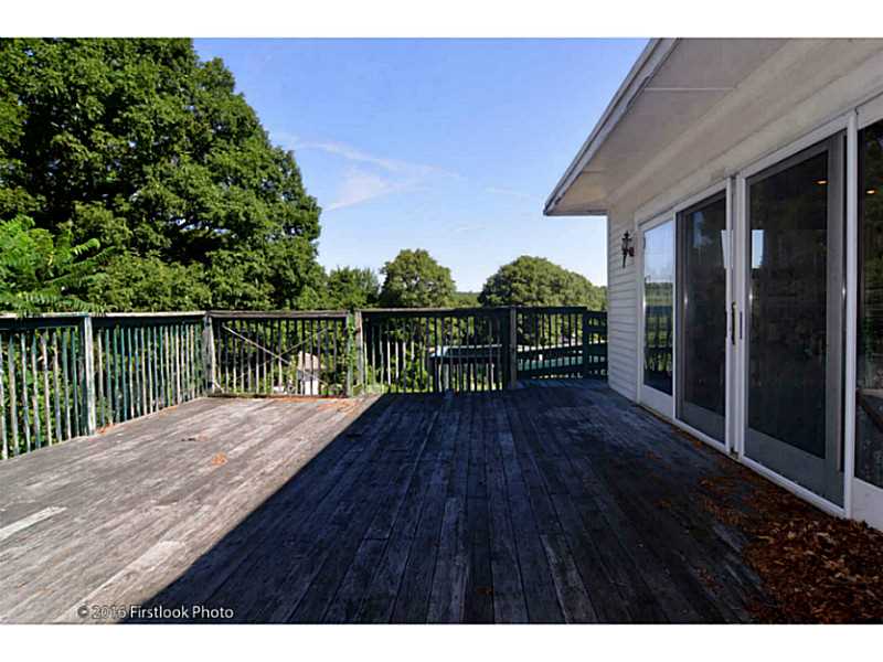 2753 Main Road Tiverton, RI 02878 - Photo 4 of 25 Exterior Front.