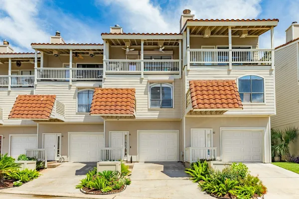 $369,000 | 31 Dana Drive, Galveston, TX 77554