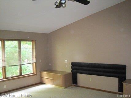36465 Howard Road Farmington, MI 48331 - Photo 8 of 17 Howard 020