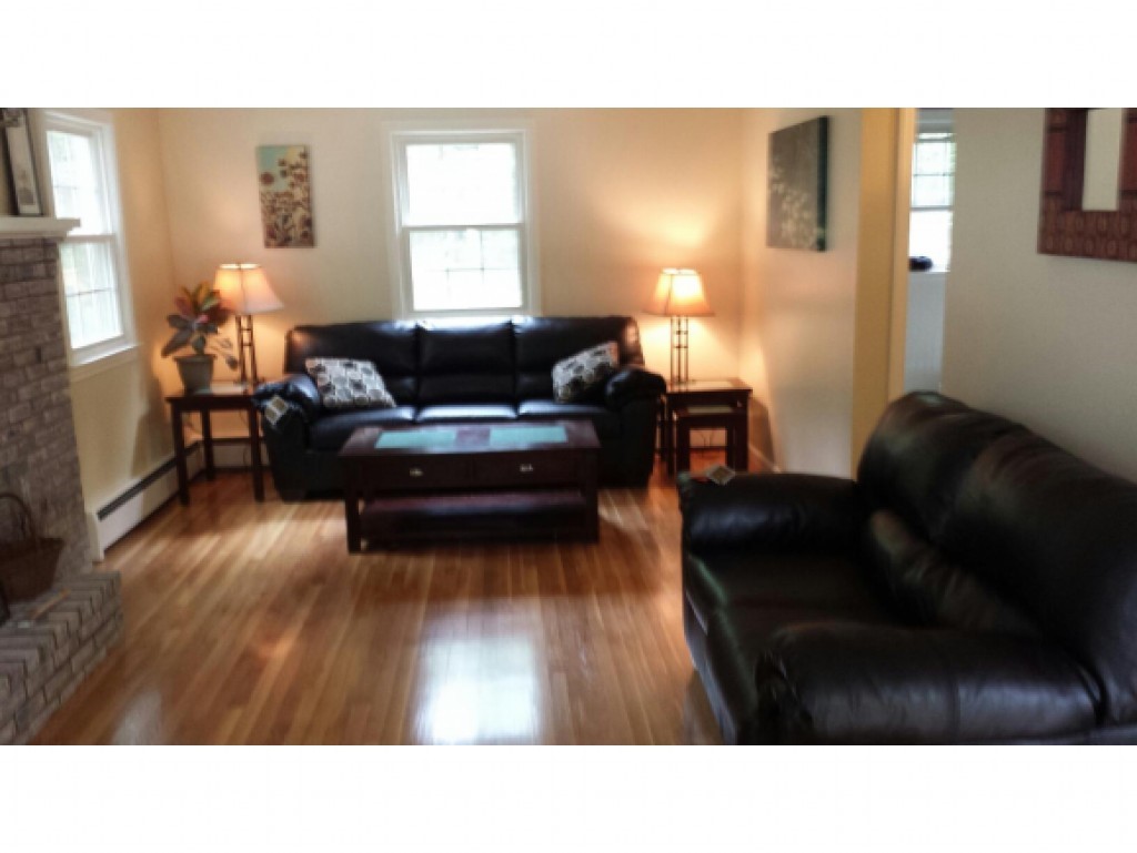 52 Back River Road Bedford, NH 03110 - Photo 4 of 10 Gallery Image 4