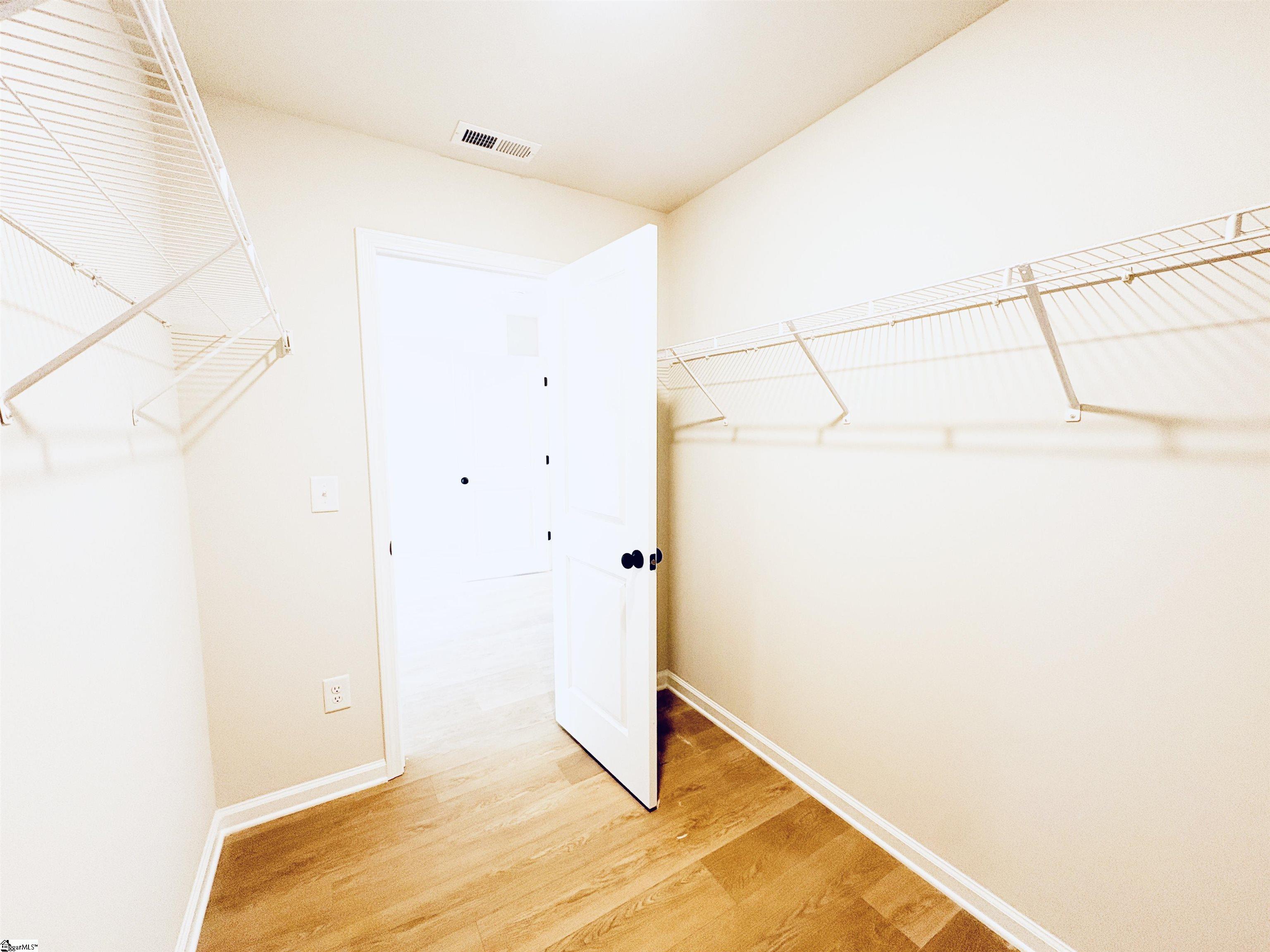 603 South Mountain View Road Greer, SC 29651 - Photo 15 of 27