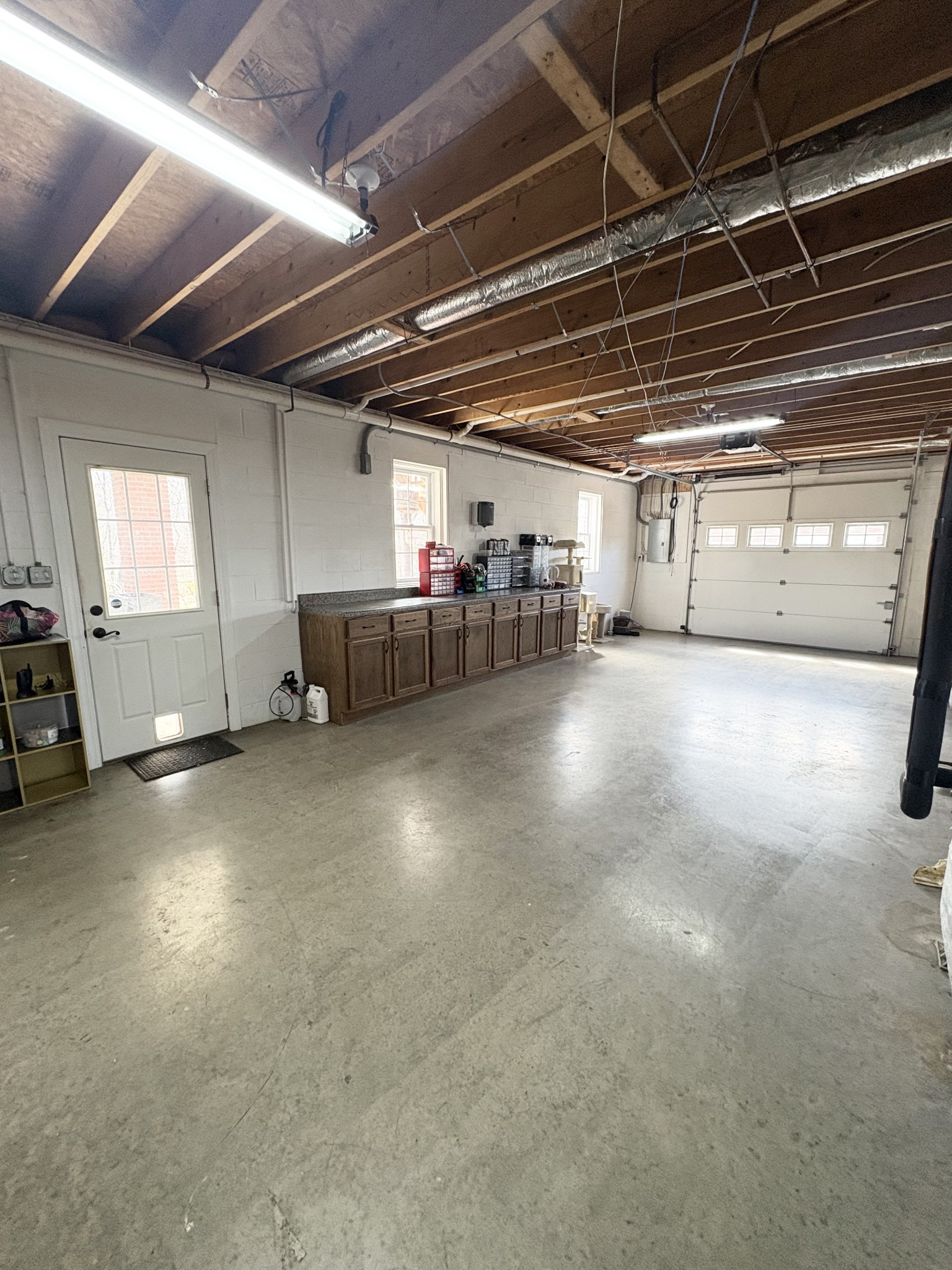 3851 Springdale Road Cunningham, TN 37052 - Photo 23 of 33 a view of a garage with furniture