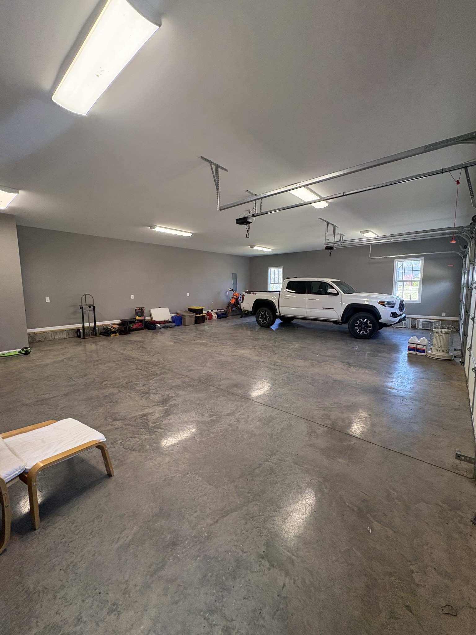 3851 Springdale Road Cunningham, TN 37052 - Photo 28 of 33 a view of parking area