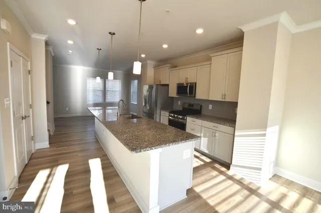 $3,200 | 2431 Woodlands Road, Windsor Mill, MD 21244