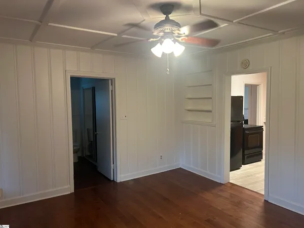 $225,000 | 204 Elm Street, Clinton, SC 29325