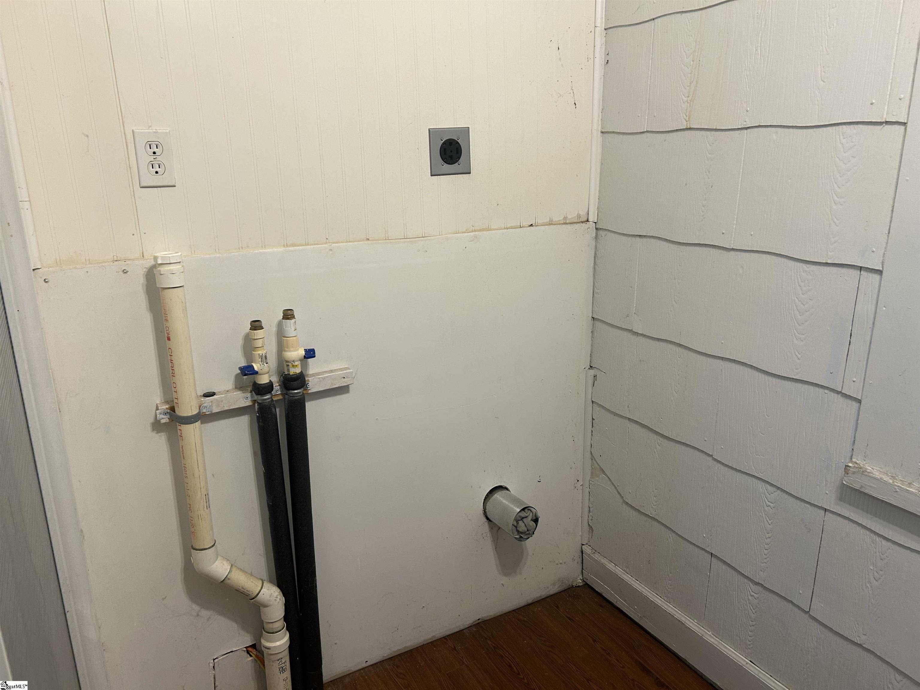 204 Elm Street Clinton, SC 29325 - Photo 20 of 36