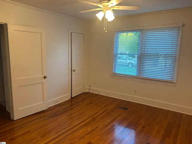 $225,000 | 204 Elm Street, Clinton, SC 29325