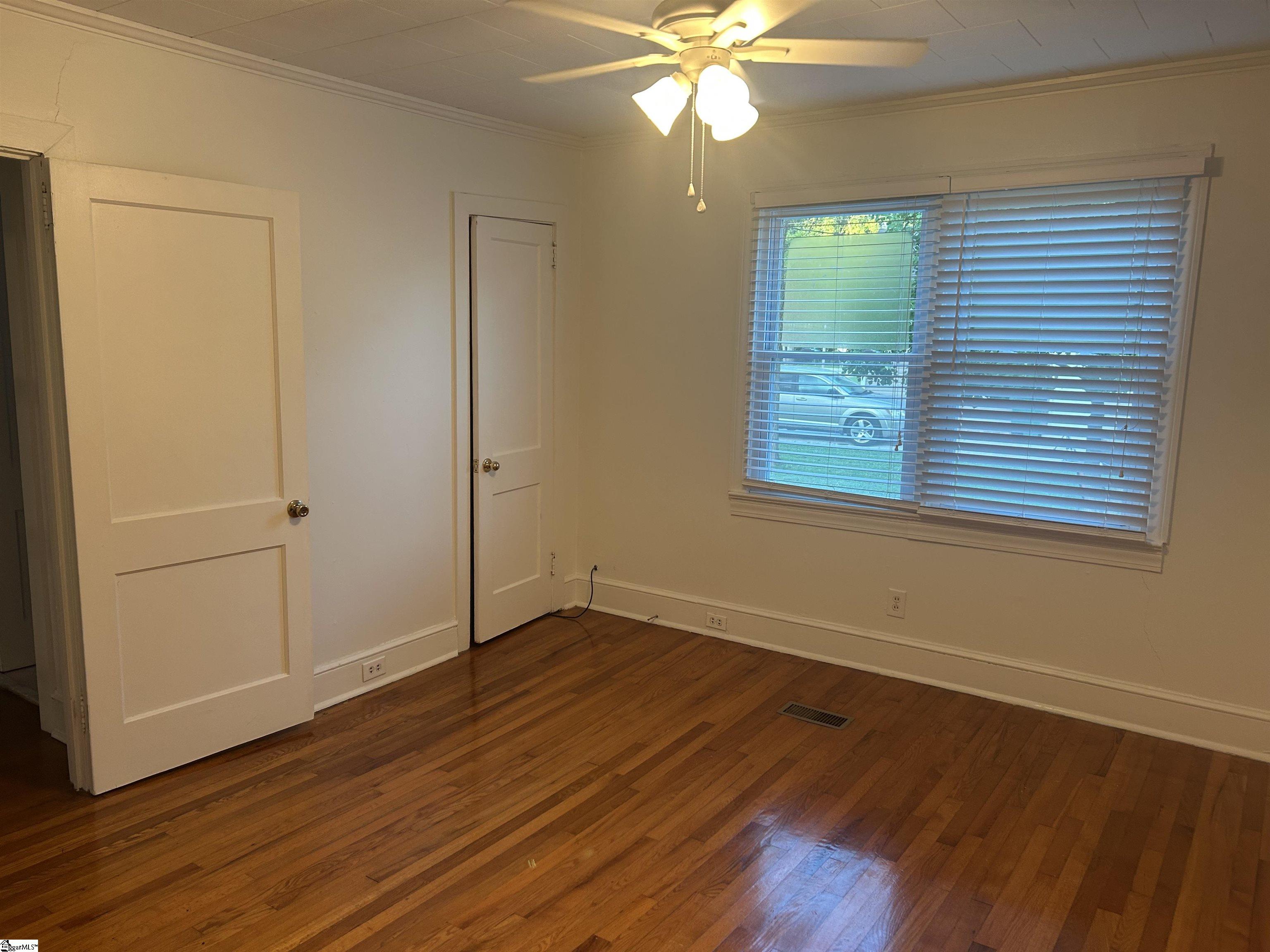 204 Elm Street Clinton, SC 29325 - Photo 23 of 36