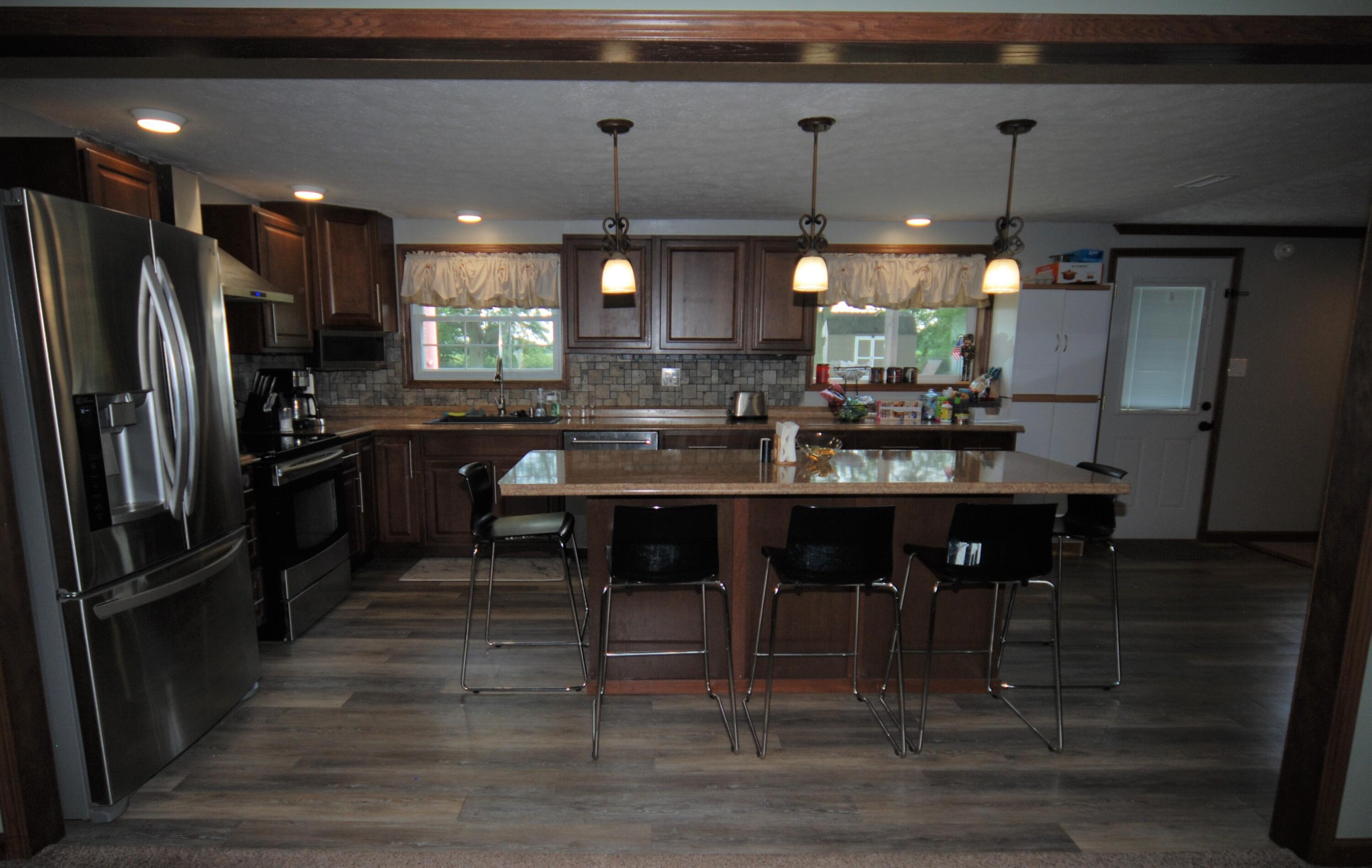 3741 Mumper Road Springfield, OH 45502 - Photo 16 of 31 kitchen from living room