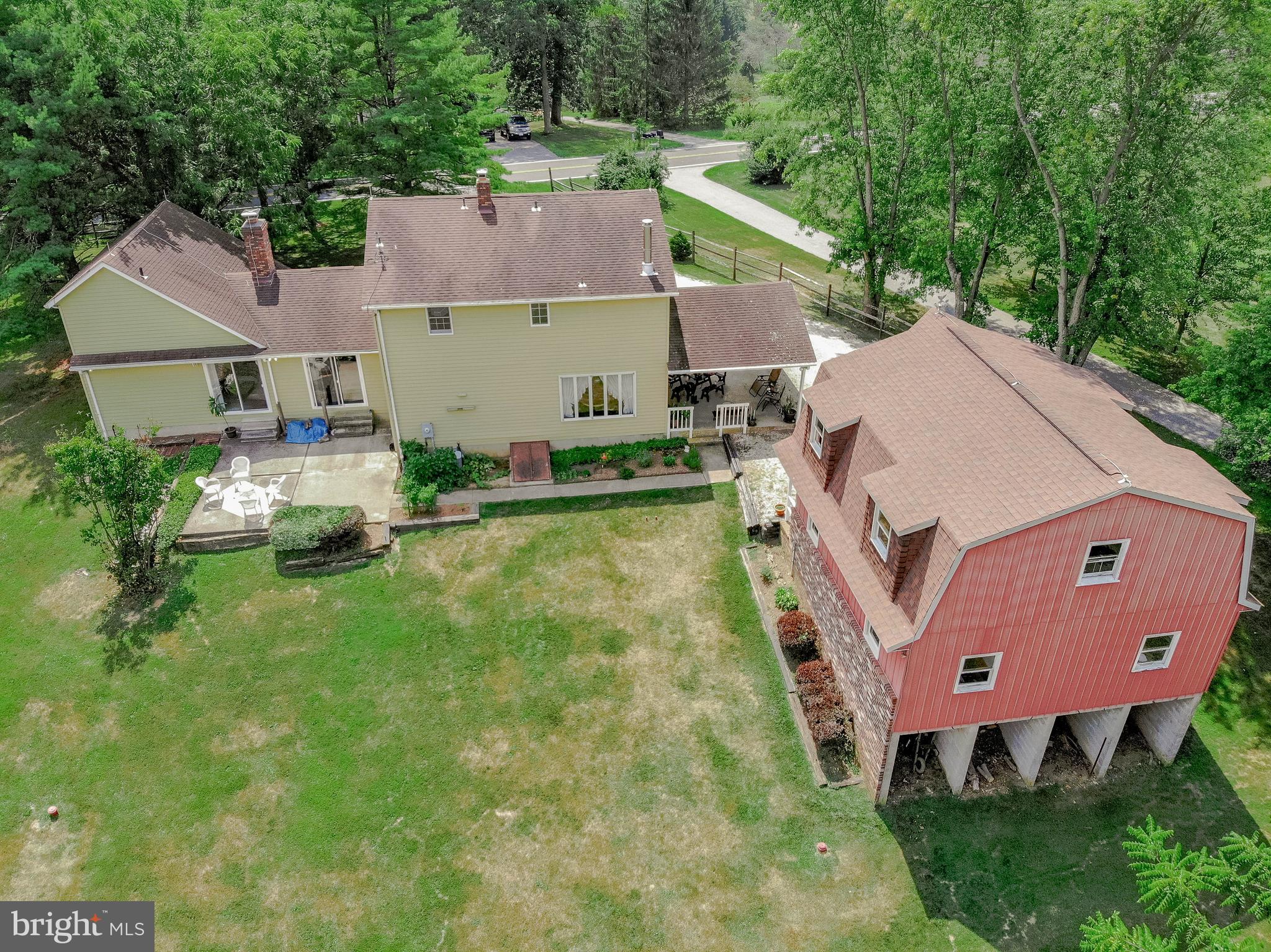 4814 Millers Station Road Hampstead, MD 21074 - Photo 15 of 72 Fantastic space in rear yard