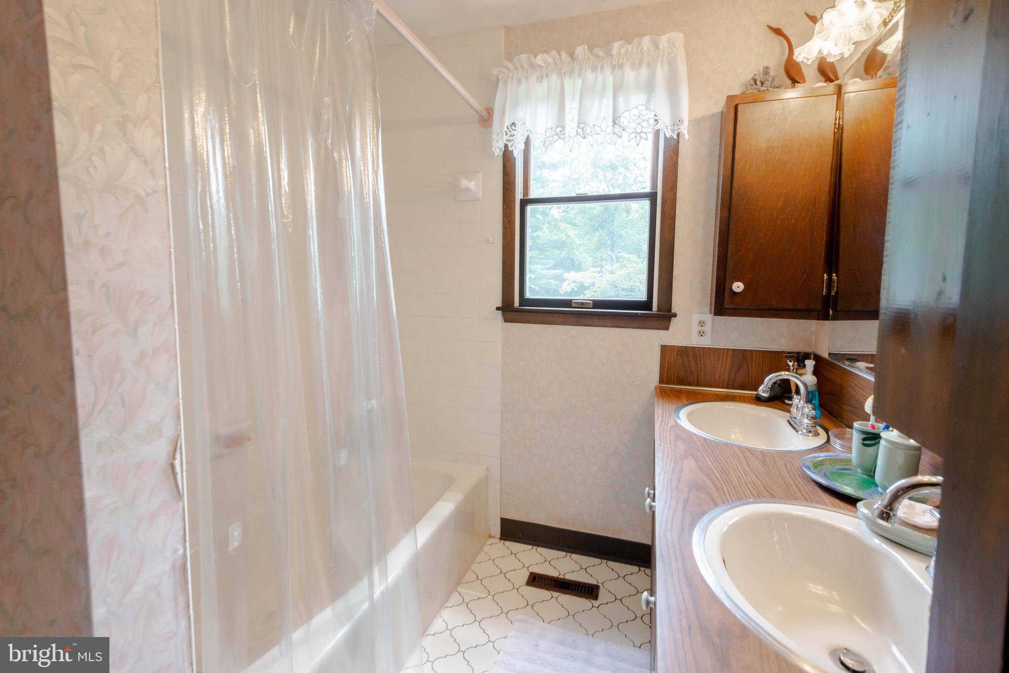 4814 Millers Station Road Hampstead, MD 21074 - Photo 20 of 72 main level primary ensuite full bath