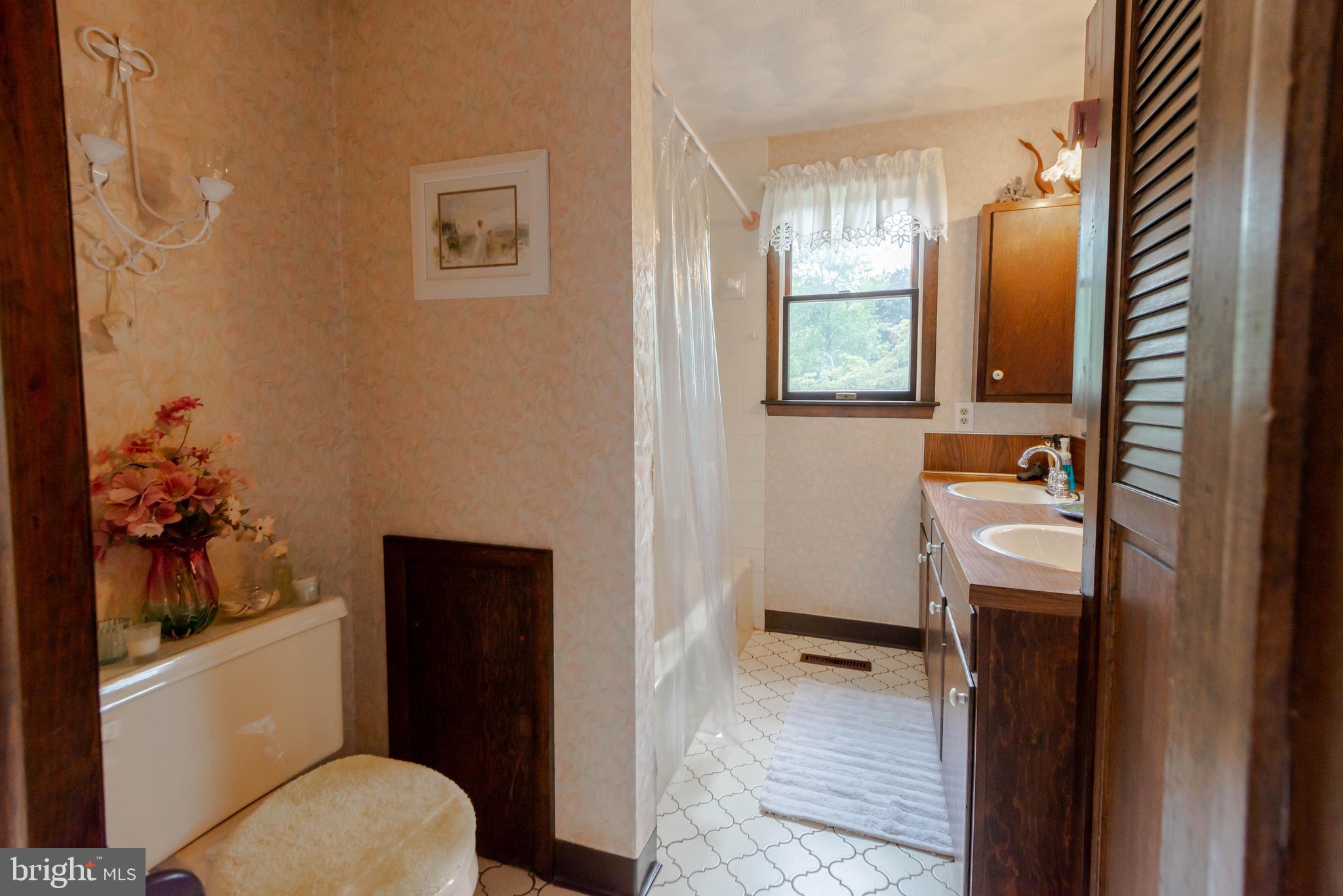 4814 Millers Station Road Hampstead, MD 21074 - Photo 21 of 72 main level primary ensuite full bath