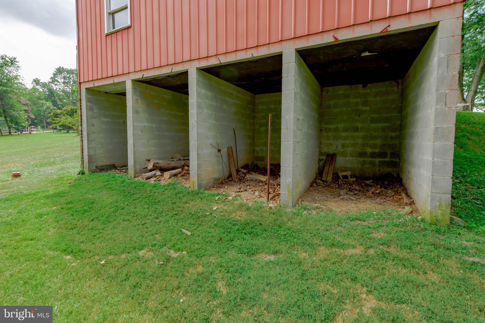 4814 Millers Station Road Hampstead, MD 21074 - Photo 40 of 72 Below garage great for outdoor storage