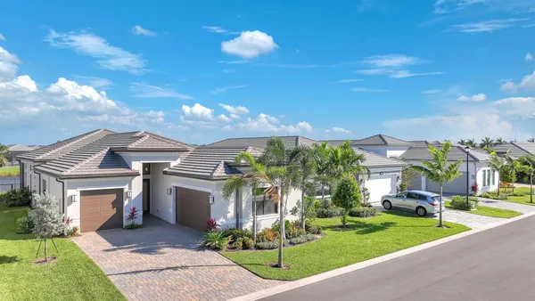 $9,500 | 10990 Violet Mdw Street, Boynton Beach, FL 33473