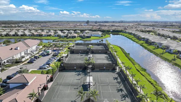 $9,500 | 10990 Violet Mdw Street, Boynton Beach, FL 33473