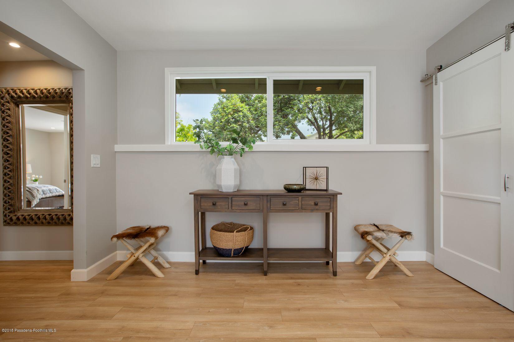 1081 Del Rey Avenue Pasadena, CA 91107 - Photo 13 of 19 5I1A9295_19