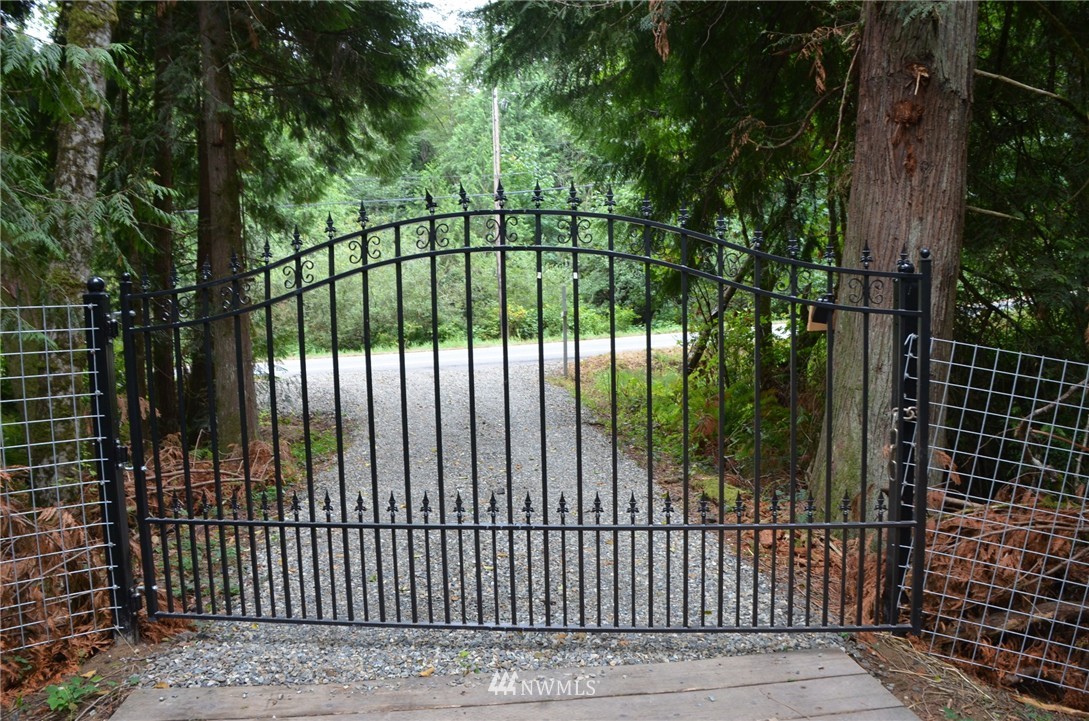 1863 Southeast Mullenix Road Port Orchard, WA 98367 - Photo 2 of 23 Gallery Image 2