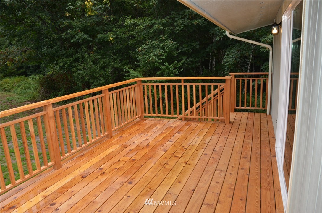 1863 Southeast Mullenix Road Port Orchard, WA 98367 - Photo 14 of 23 Gallery Image 14