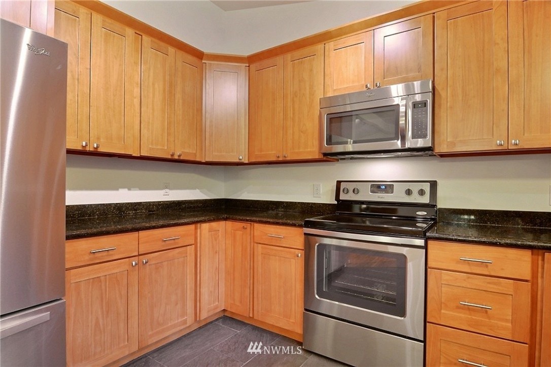 1863 Southeast Mullenix Road Port Orchard, WA 98367 - Photo 10 of 23 Gallery Image 10